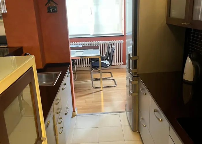 Waterfront With Free Parking *